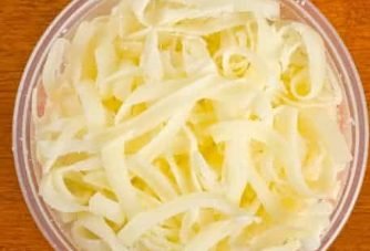 Mozzarella or cheddar cheese – ½ cup