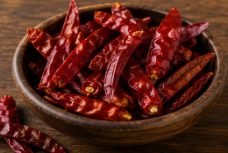 12 dried red chilies