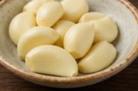 8 garlic cloves