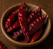 4 dried red chilies