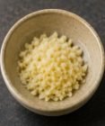2 garlic cloves, minced