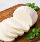 Fresh mozzarella – 8 oz (225 g), sliced