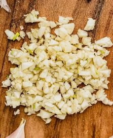8 garlic cloves