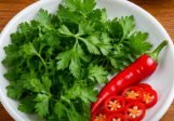 Chili and parsley – to taste