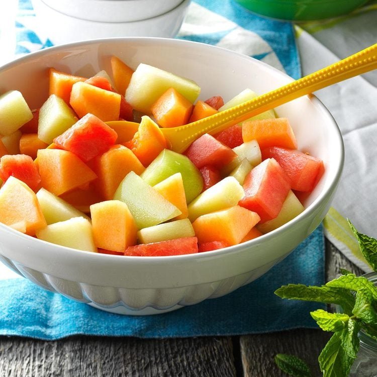 Melon with Serrano-Mint Syrup Herb – Sweet, Spicy & Refreshing Dessert