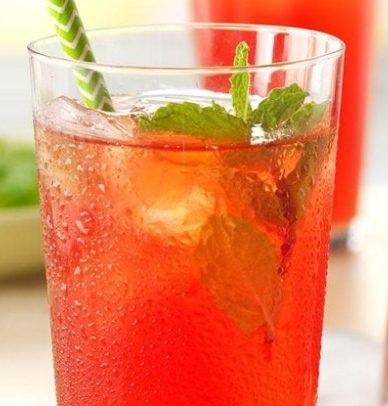 Rhubarb Mint Tea – Refreshing & Herbal Fruit Infusion