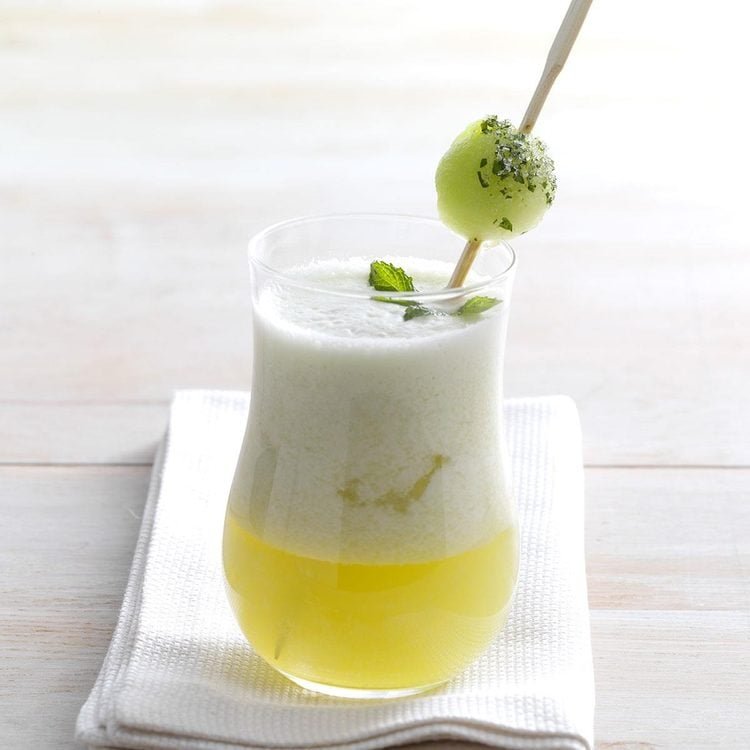 Iced Melon Moroccan Mint Tea – Cooling & Aromatic Summer Drink