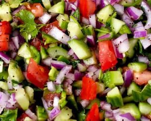 Kachumber Salad (Pakistani Style)