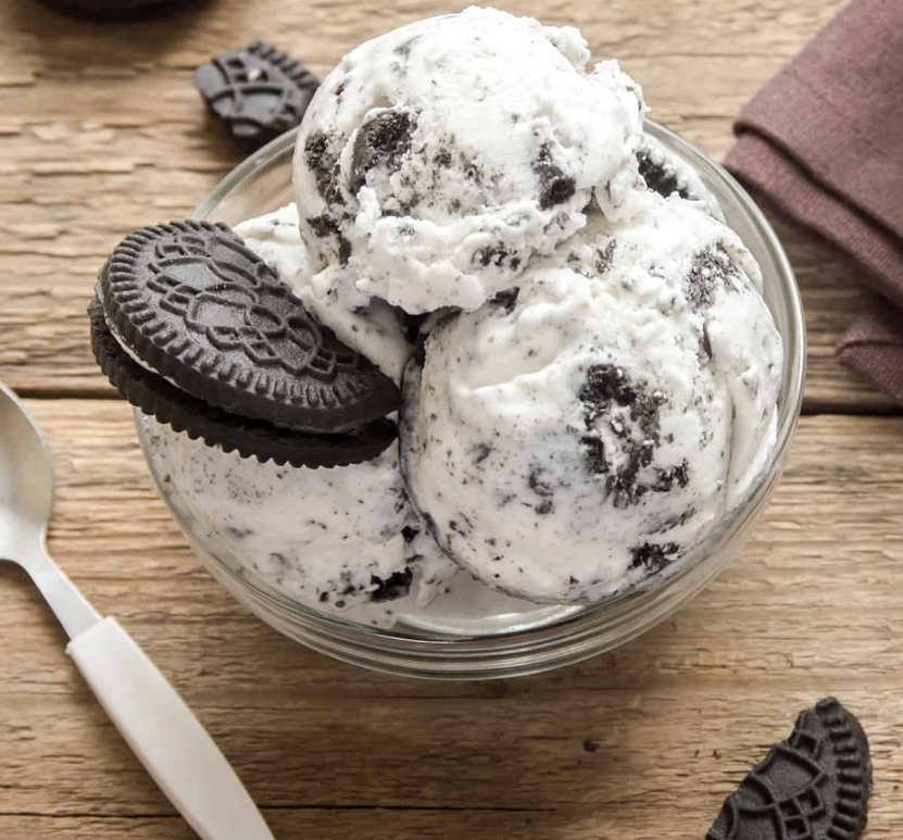 Cookies and Cream Ice Cream | Creamy Homemade Oreo Ice Cream Dessert
