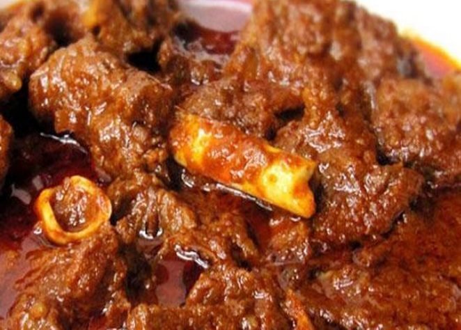 Authentic Mutton Rezala Recipe | Traditional Bangladeshi Creamy Mutton Curry
