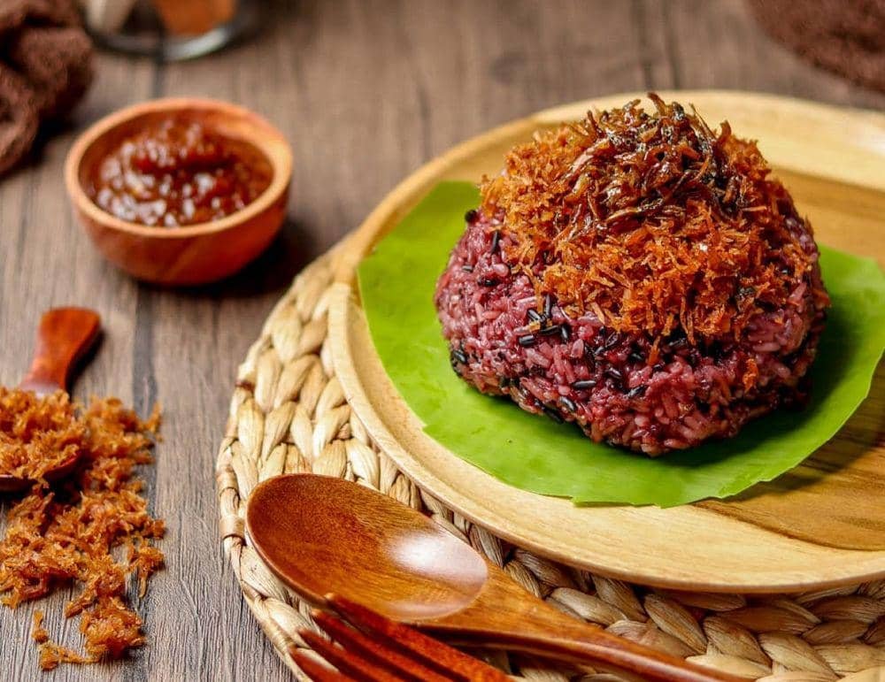 Songkolo Bagadang | Makassar Rice Cake Indonesian