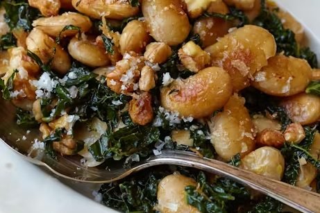 Pan-Fried Beans with Kale