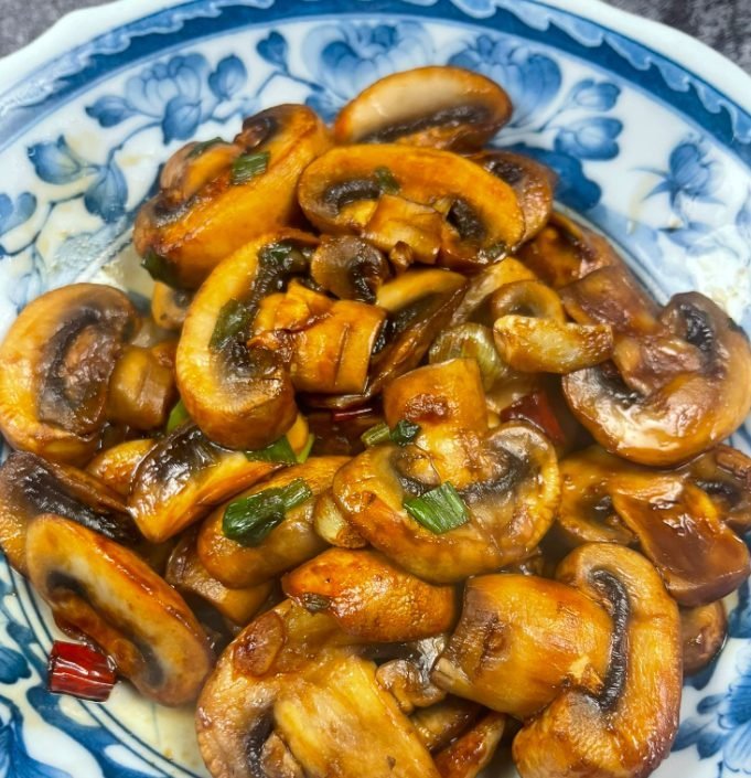 Button Mushroom Stir Fry Recipe | Quick, Savory & Garlic Mushroom Dish