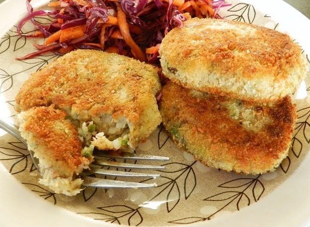 Homemade Fish Cakes | Easy Crispy Seafood Patties with Tender and Delicious Filling
