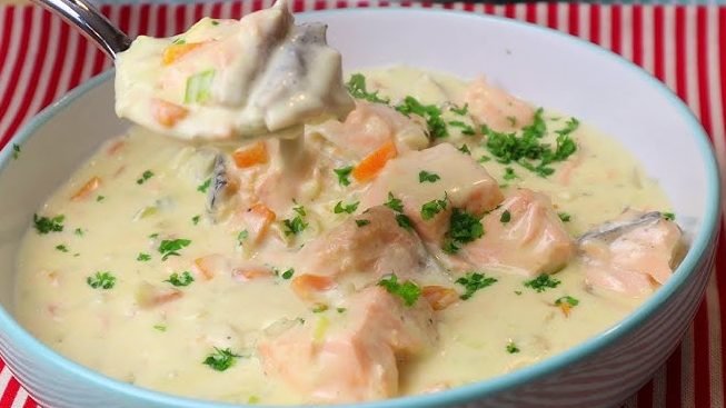 Creamy Fish Chowder | Rich, Hearty and Comforting Seafood Soup with Potatoes