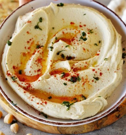 Hummus Dip Recipe | Creamy, Smooth & Authentic Middle Eastern Spread