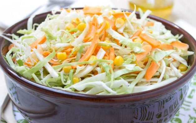 Cabbage and Carrot Salad | Crisp, Fresh and Refreshingly Healthy Everyday Salad 