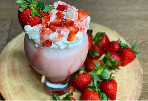 Strawberry Milkshake Recipe | Creamy, Sweet & Refreshing Classic Drink