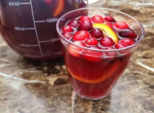 Raspberry Peach Punch | Fruity, Sweet and Refreshingly Juicy Summer Drink