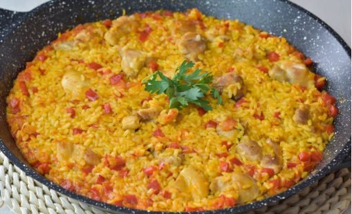 Arroz con Pollo Recipe | Flavorful Chicken & Rice One-Pot Meal