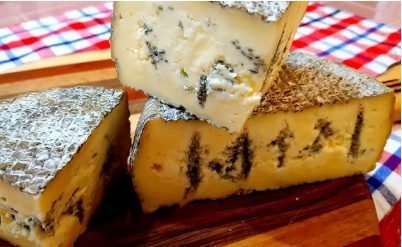 Blue Cheese Recipe |Traditional Creamy Blue-Veined Cheese