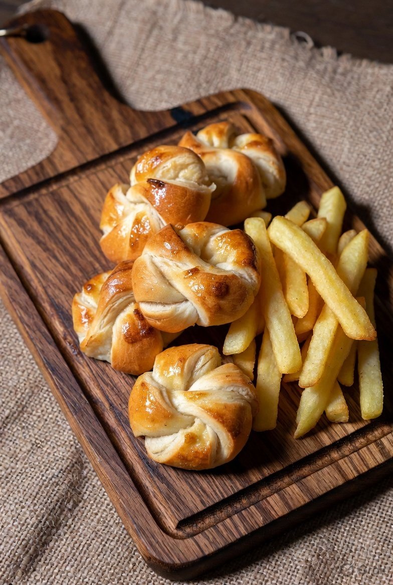 Garlic Knots French