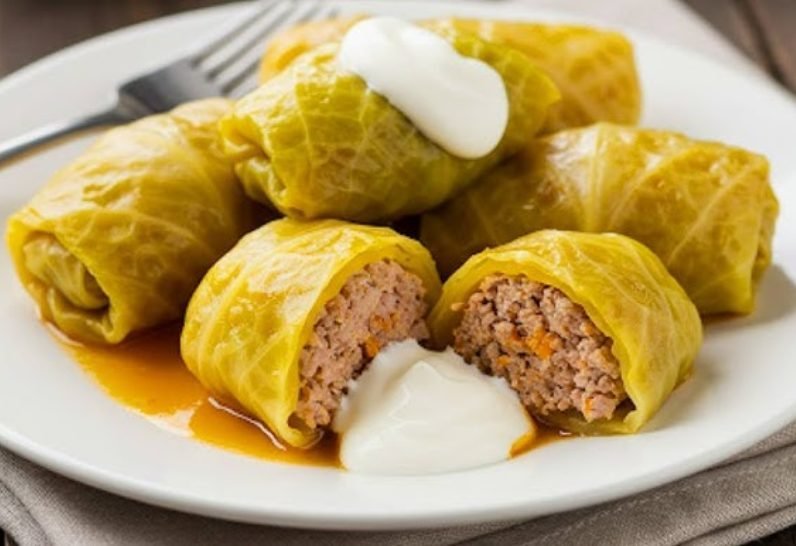  Hungarian Töltött Káposzta Recipe |Traditional Stuffed Cabbage Rolls