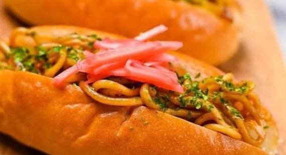 Japanese Bread Yakisoba Pan